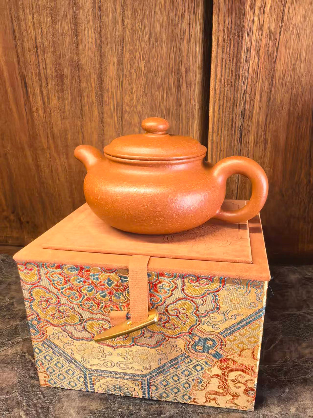 Handmade Yixing Zisha Teapot – Traditional Chinese Gongfu Tea Ceremony Collection